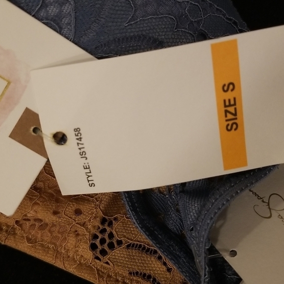 💕JESSICA SIMPSON💕 2 Pack Lace Bralettes ~ Blue & Nude/Tan Small S NWT - Picture 9 of 13